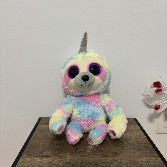🌈 Adorable Rainbow Stuffed Animal Plush 🌈 - Picture 3 of 4